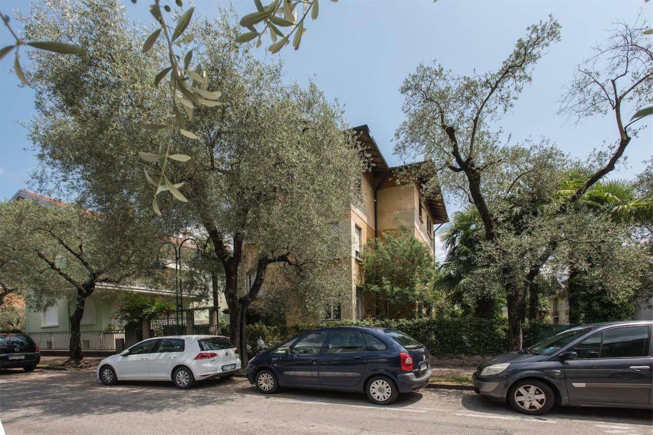 리바 델 이탈리아 베로나 Casa Internazionale 아파트 외부 사진